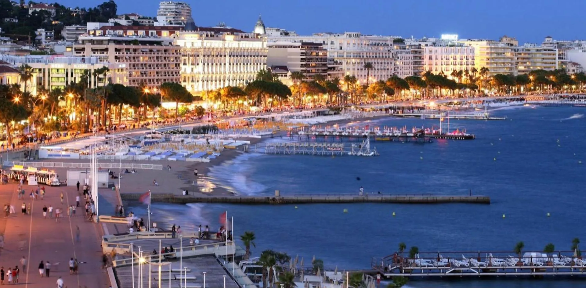 Cannes Quai St Pierre 2 Bedrooms Apt With Balcony And Sea View 프랑스