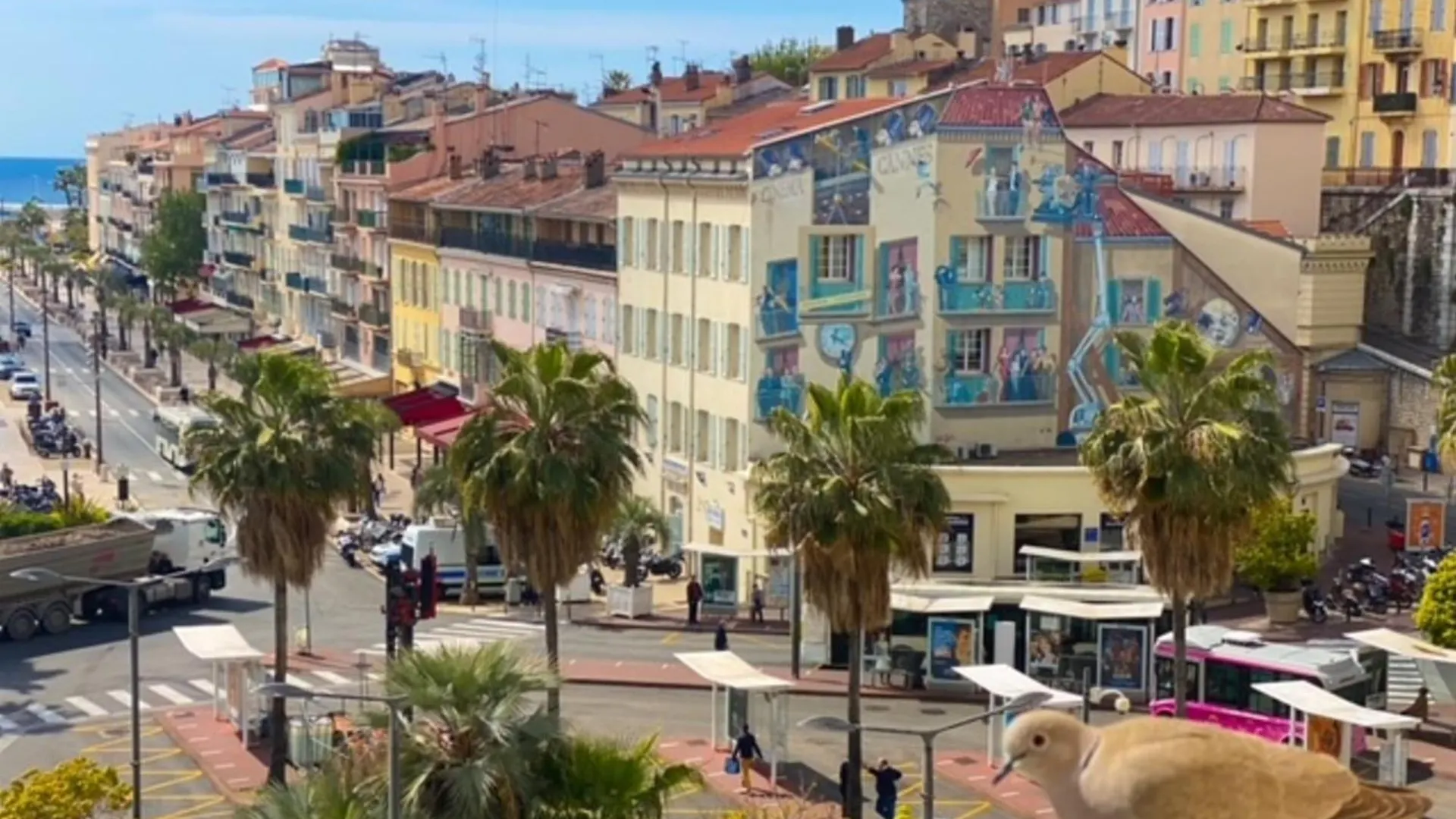 Cannes Quai St Pierre 2 Bedrooms Apt With Balcony And Sea View